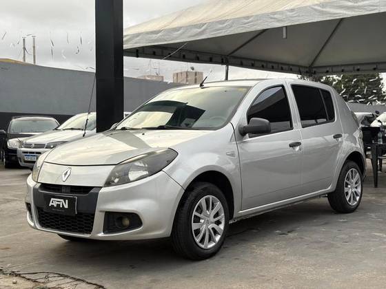 RENAULT SANDERO 1.0 AUTHENTIQUE 16V FLEX 4P MANUAL
